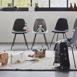 Alternative view of Eames Elephant (Small) - Vitra