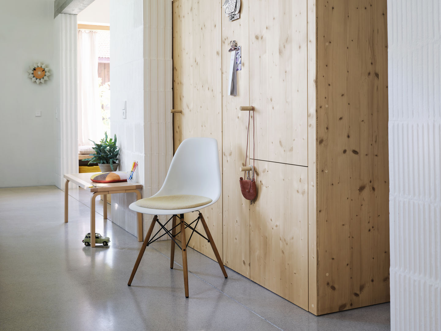 Diamond Markers Clock - Vitra - Image 5