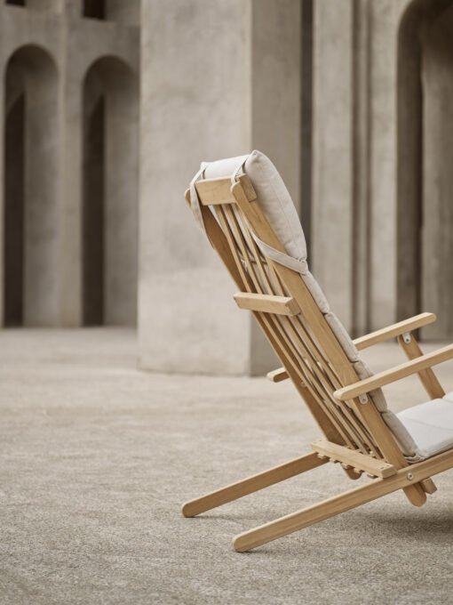 BM5568 | Deck Chair with Cushion - Carl Hansen & Søn - Image 10
