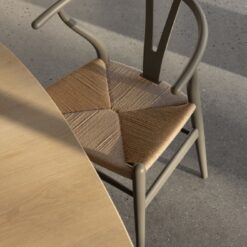 Alternative view of CH24 Wishbone Chair - Carl Hansen & Søn