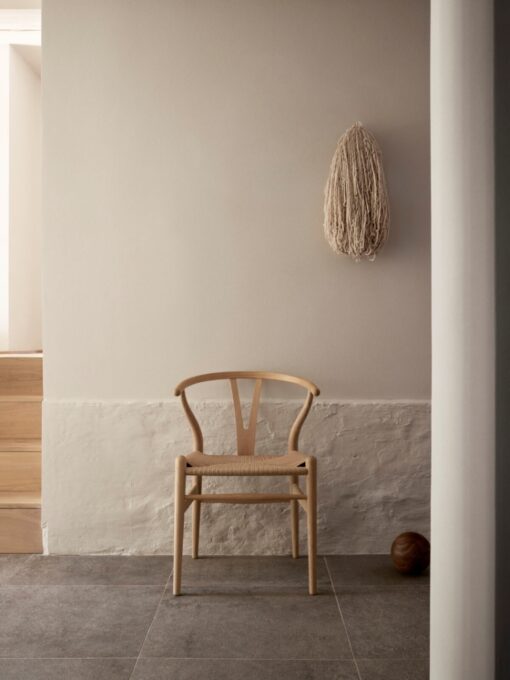 CH24 Wishbone Chair - Carl Hansen & Søn - Image 12