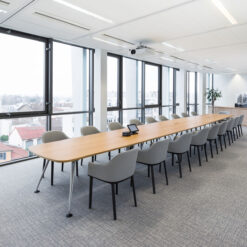Alternative view of MedaMorph Tables - Vitra