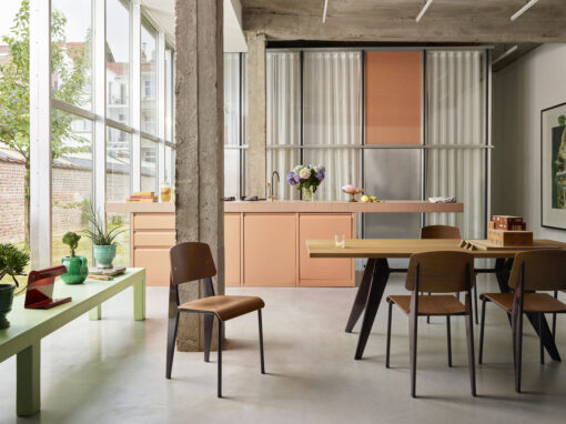 EM Table - Vitra - Image 3