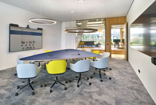 Softshell Chair, Five-Star Base - Vitra - Image 7