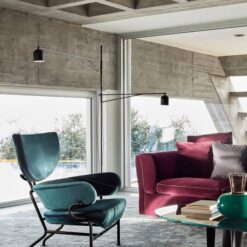 Alternative view of Tre Pezzi Armchair - Cassina