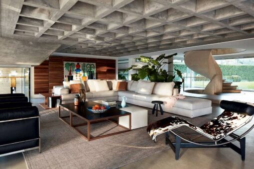 Miloe Sofa - Cassina - Image 8