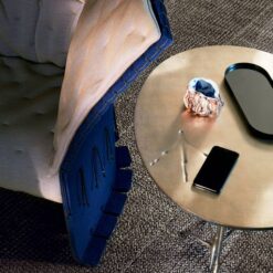 Alternative view of Feltri - Cassina