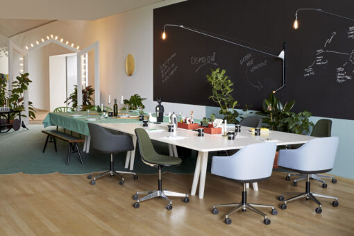 Softshell Chair, Five-Star Base - Vitra - Image 9