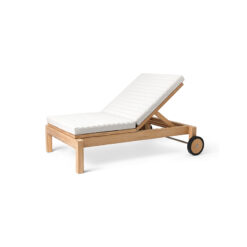 AH604 | Outdoor Lounger - Carl Hansen & Sons