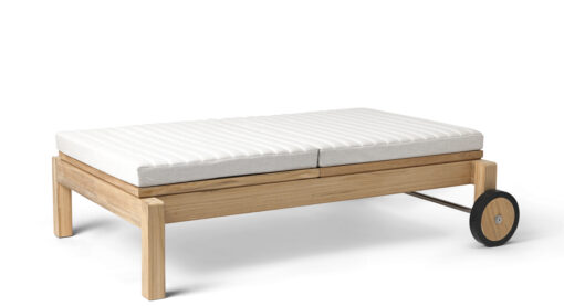 AH604 | Outdoor Lounger - Carl Hansen & Sons - Image 3