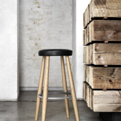 Alternative view of CH56 | Bar Stool - Carl Hansen & Sons