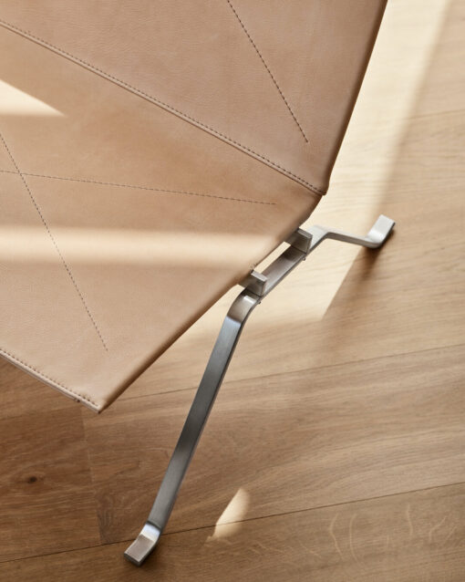 PK22™ Lounge Chair - Fritz Hansen - Image 4