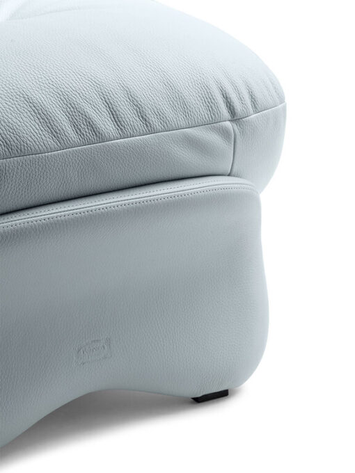 Squash Armchair - Poltrona Frau - Image 10