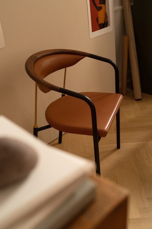 Chairman - OneCollection - Image 4