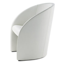 Alternative view of Intervista Armchair - Poltrona Frau