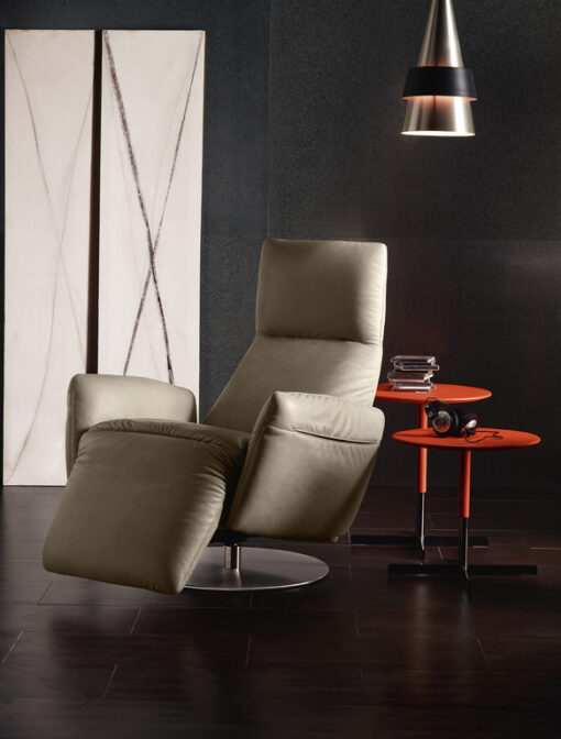 Pillow Armchair - Poltrona Frau - Image 7
