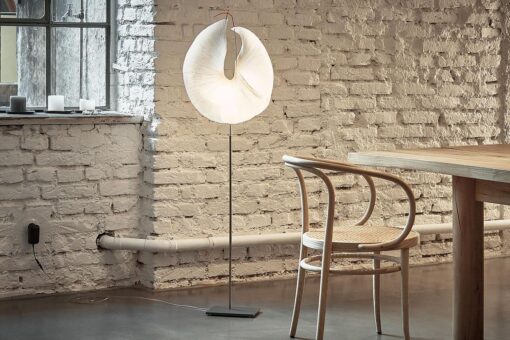 Yoruba Rose Floor Lamp - Ingo Maurer - Image 4