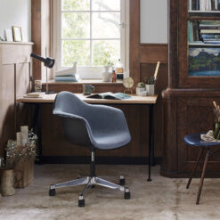 Alternative view of Desk Clocks - Tripod Clock - Vitra