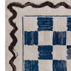 Alternative view of Squash Rug - Poltrona Frau
