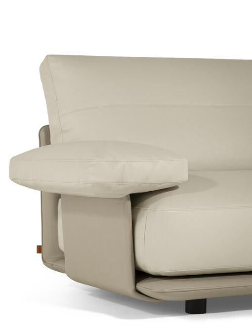 Blisscape Sofa - Poltrona Frau - Image 4