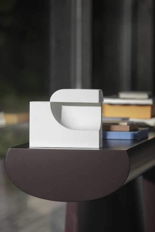 Console Table- Karakter x Cassina - Image 10