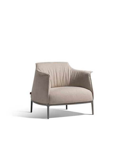 Archibald Armchair - Poltrona Frau - Image 3