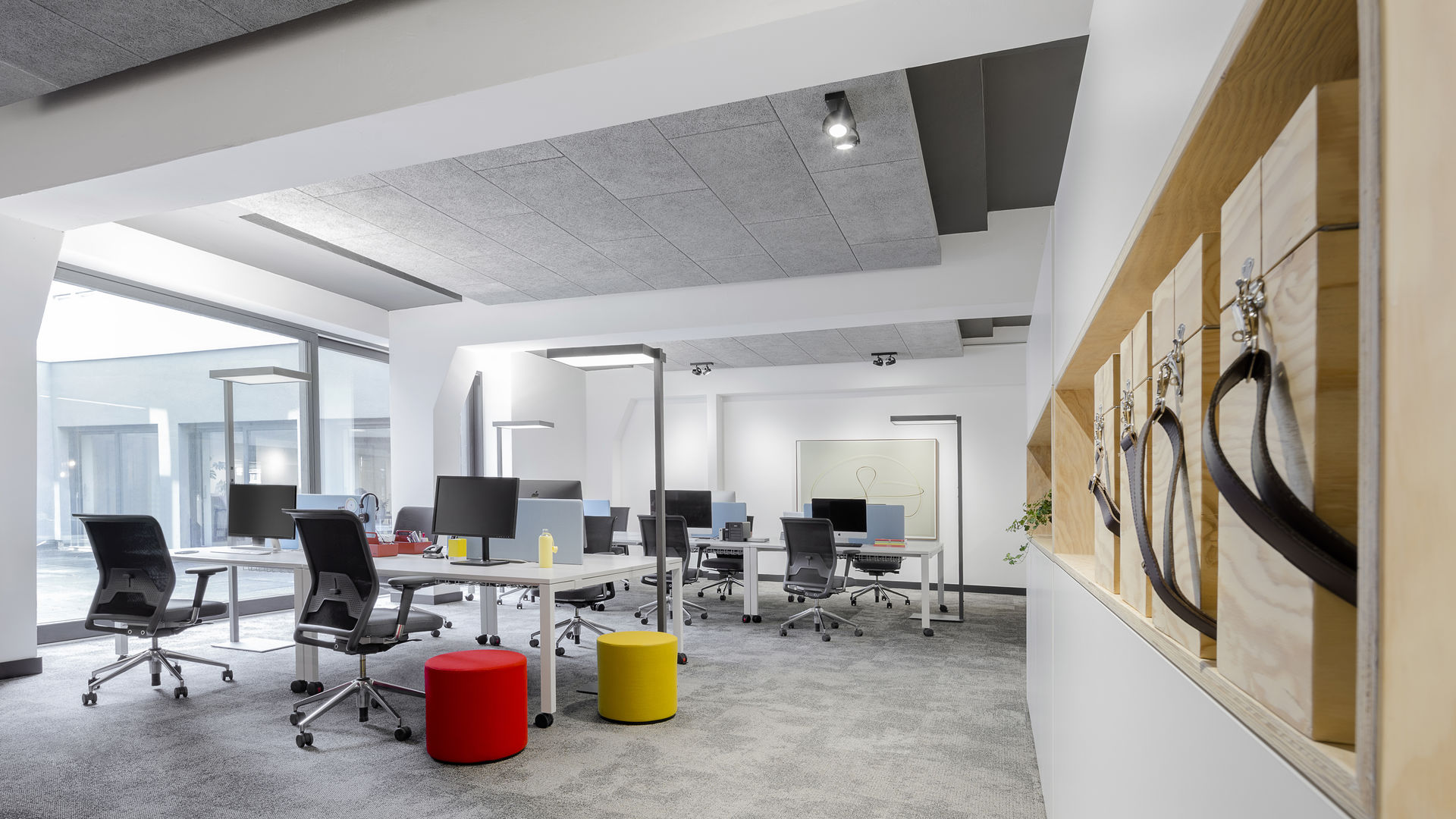 Visiona Stool - Vitra - Image 3