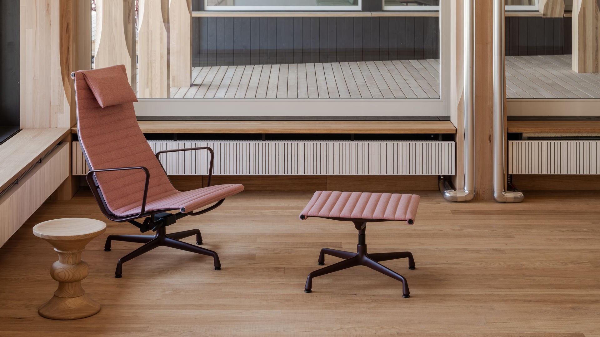 Aluminium Chair EA 125 Lounge - Vitra - Image 3